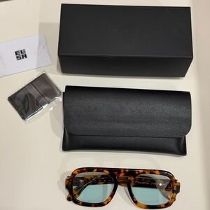 Elisa Johnson Jane in Brown Tortoise Min Green Lens Sunglasses